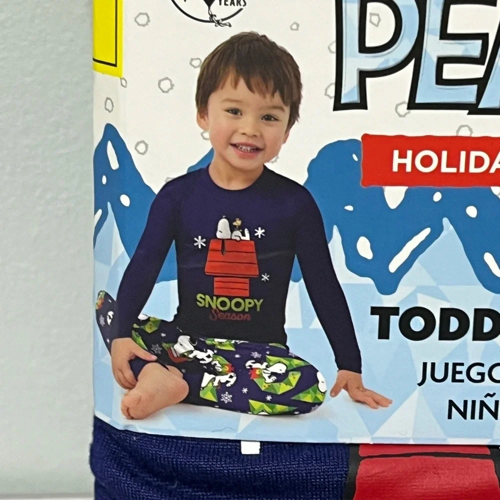 Peanuts snoopy holiday
